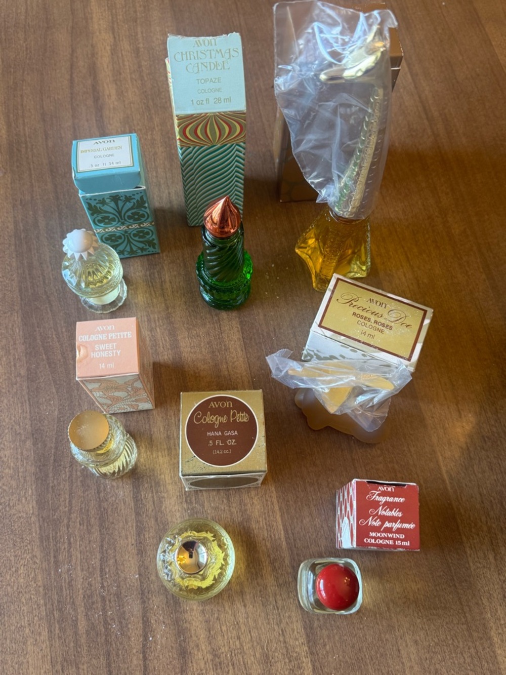 Avon boxed vintage perfume assortments new !!